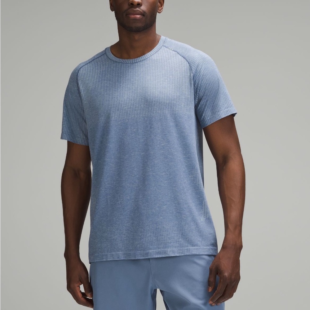 LULULEMON NWT Metal Vent Tech Short-Sleeve Shirt
*Updated Fit